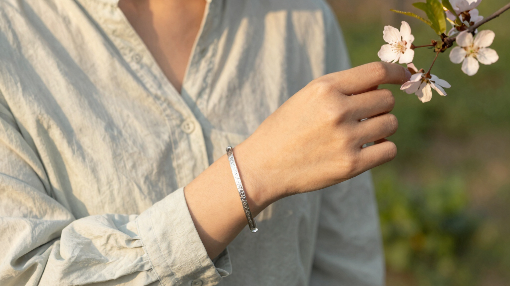 personalized jewelry for spring