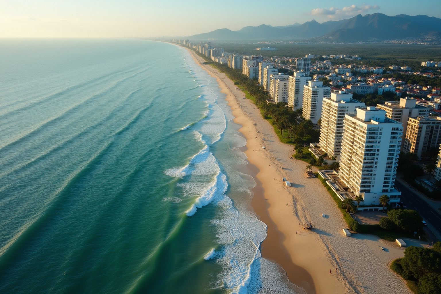 Balneário Camboriú: líder em valorização do m² no Brasil
