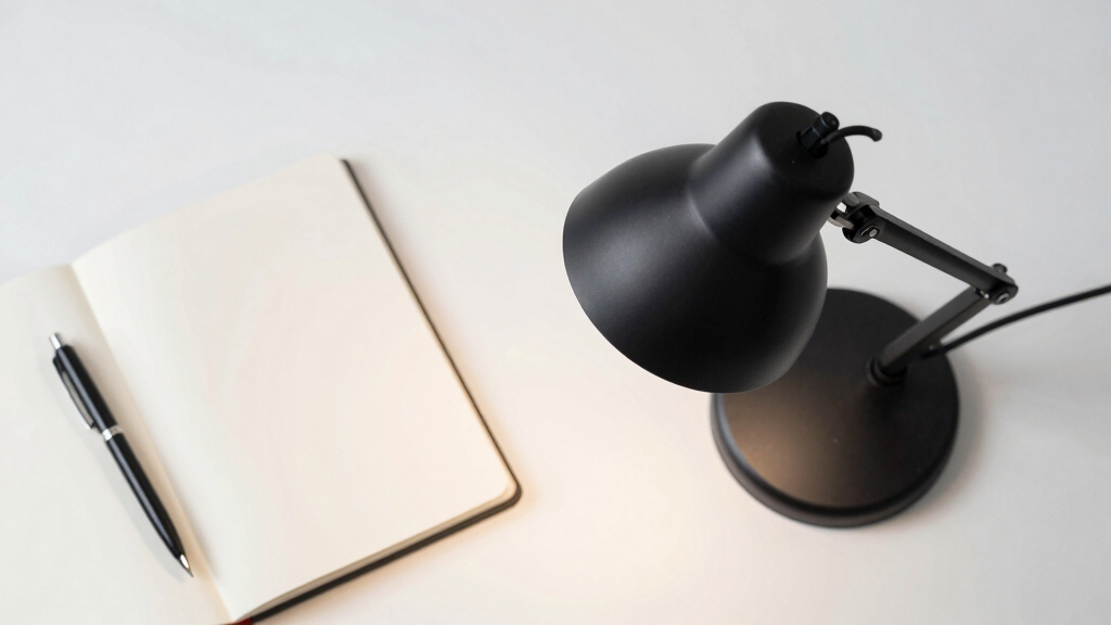 best smart desk lamp for focus